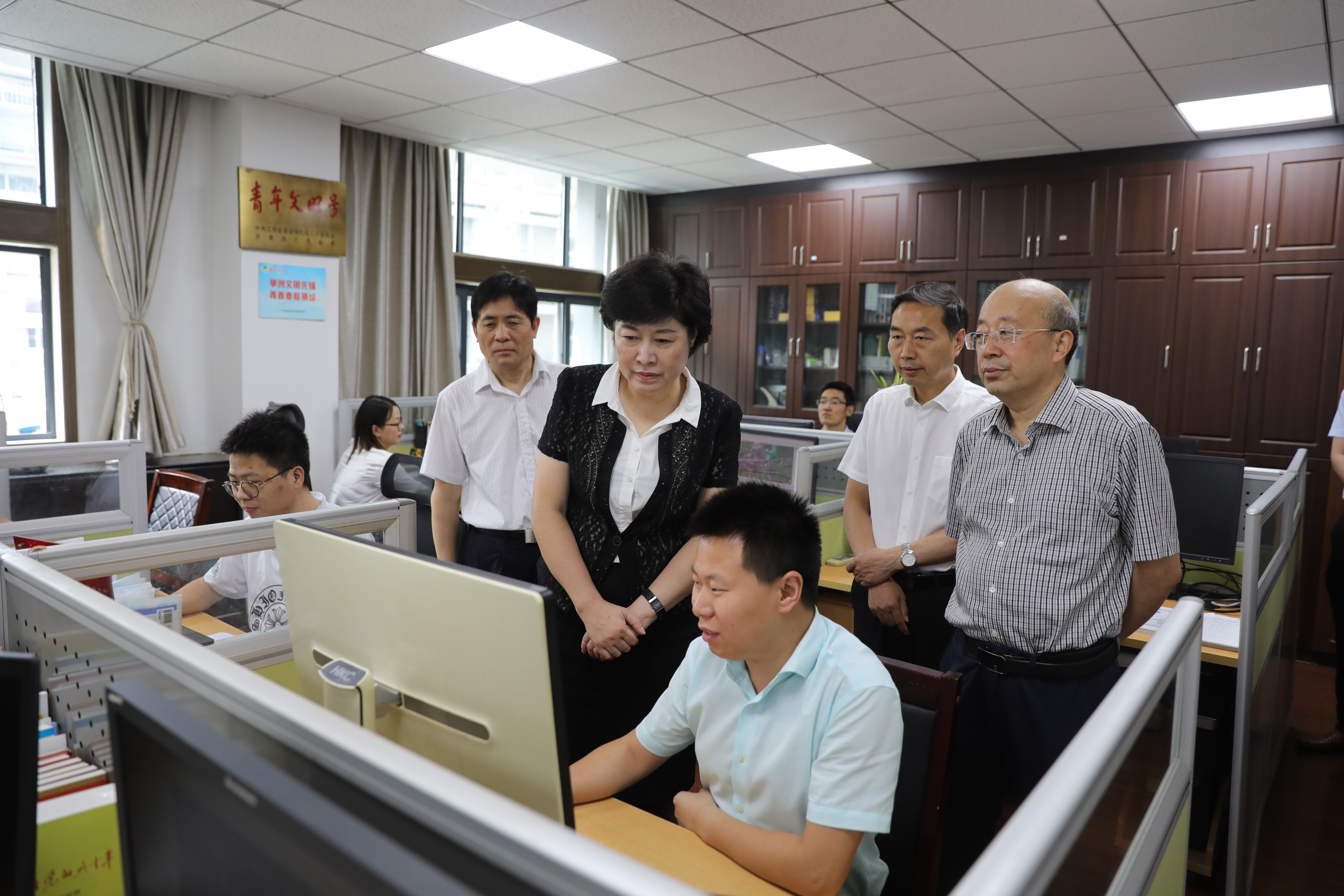 香港3158中特致富网